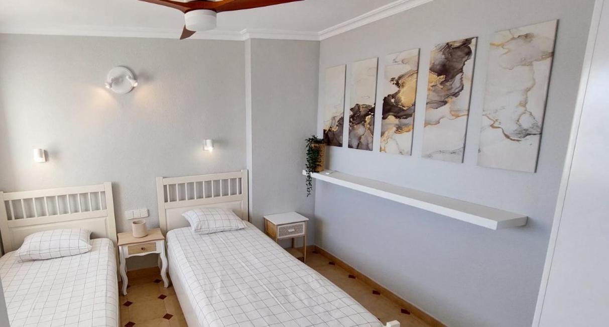 Firstline Beachview El Campello Luaran gambar