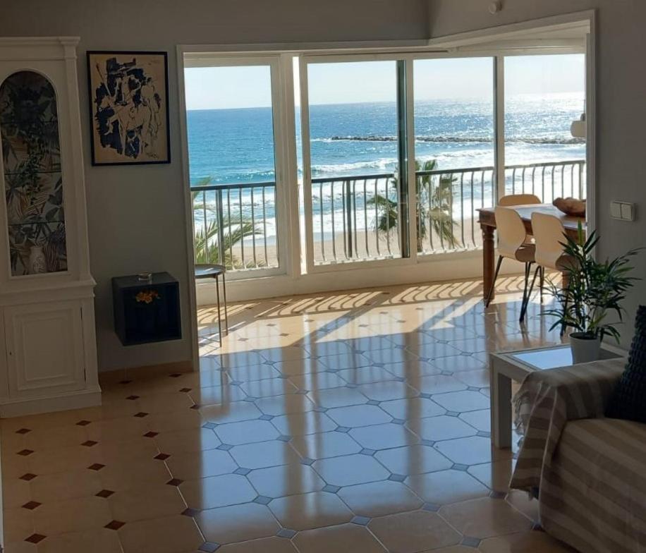 Firstline Beachview El Campello Luaran gambar